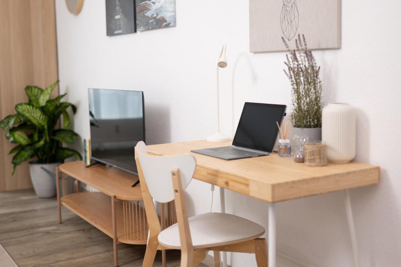 Apart4Me Scandi Apartment Geislingen Zentral Mit Parkplatz Geislingen an der Steige Eksteriør bilde
